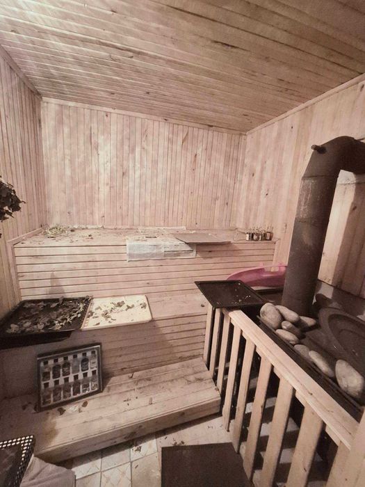 Продам гарний, доглянутий будинок для великої сім'ї+ 36 соток з/д.