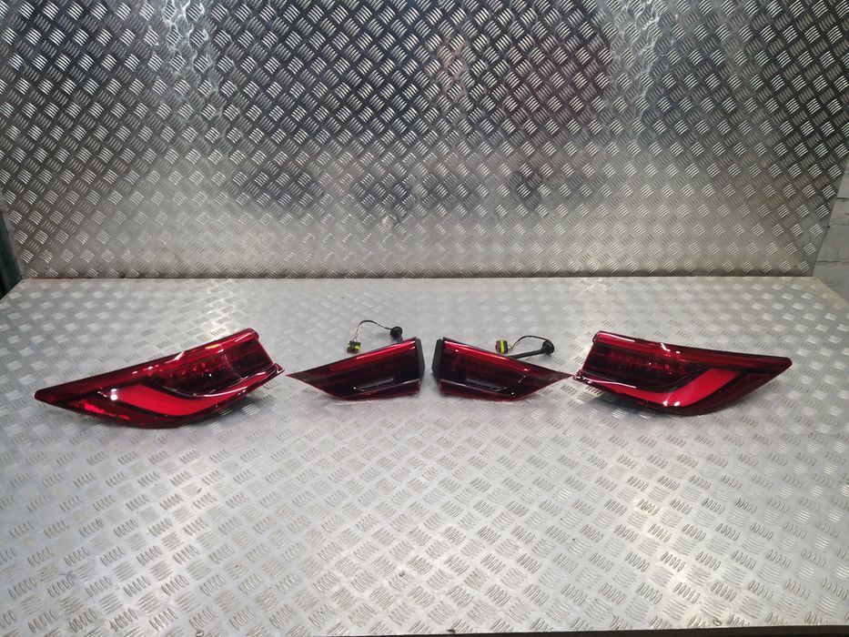 Задні ліхтарі на Infiniti QX50 J55 Америка