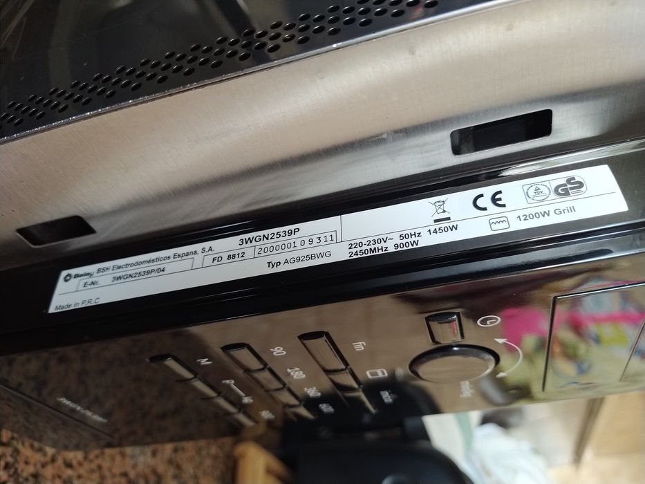 Micro-ondas com grill cozinha casa quarto apartamento vivenda escritório gabinete.