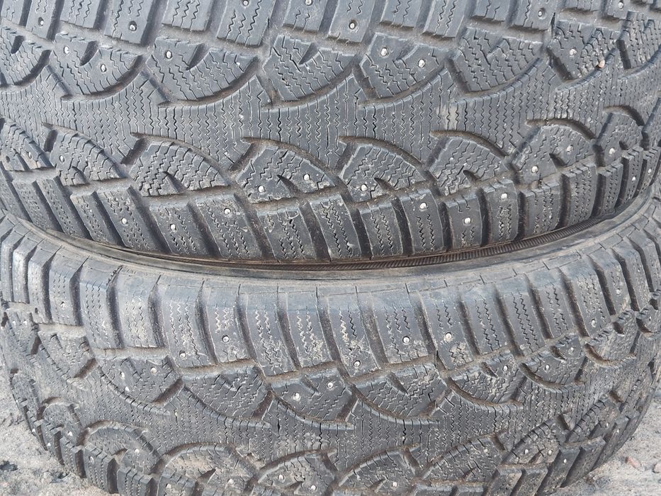 Продам пару зимової гуми 225/60 Point's WinterStar ST 7mm