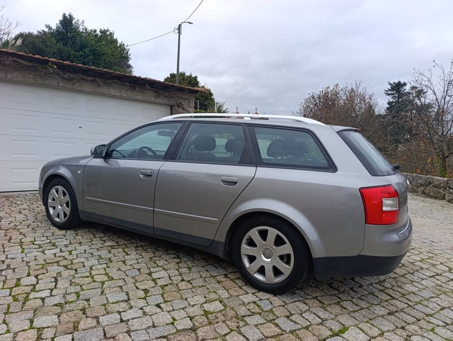 AUDI A4 motor 1900  PD 130