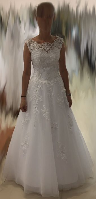 Suknia ślubna biała