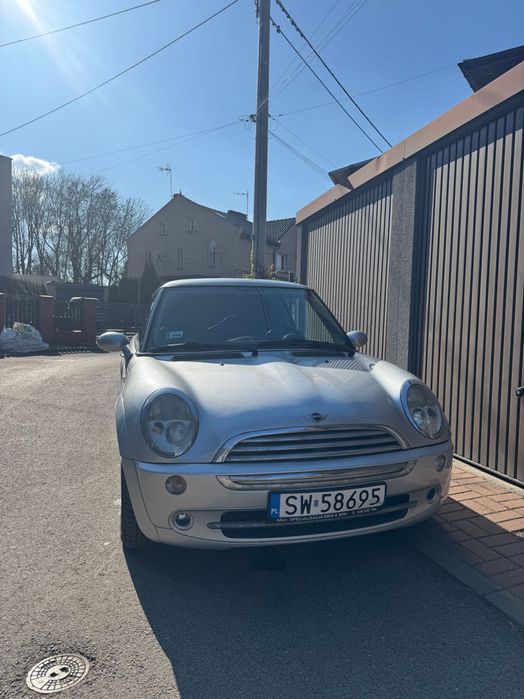 Sprzedam Mini cooper 2002 benzyna