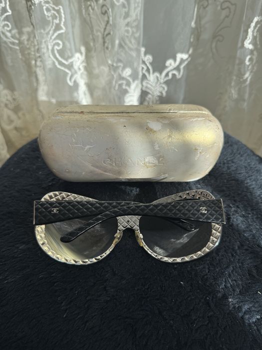 Оригінальні окуляри Chanel оверсайз з кейсом