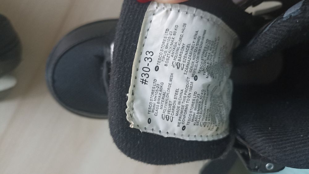 Łyżwy dla dziecka 30-33