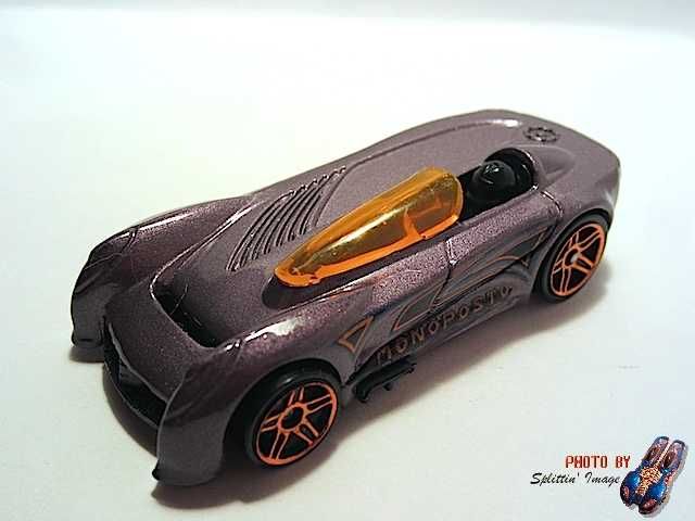 Hot wheels monoposto 2000 Mystery Models 2013 Mattel  zabawka auto