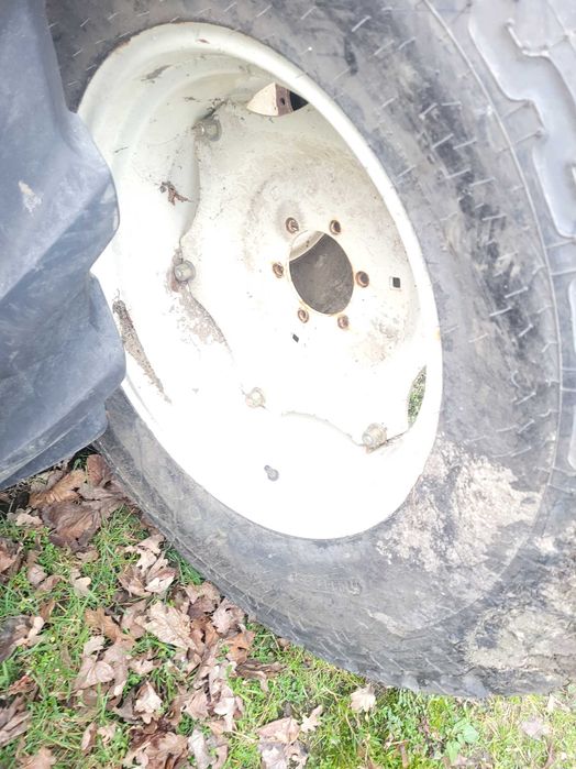 Opona opony koła 14.9r24 4 szt cena za szt
