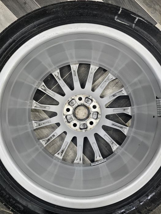 Alufelgi 19" z oponami Koła Audi A4 A6 A8 Q5