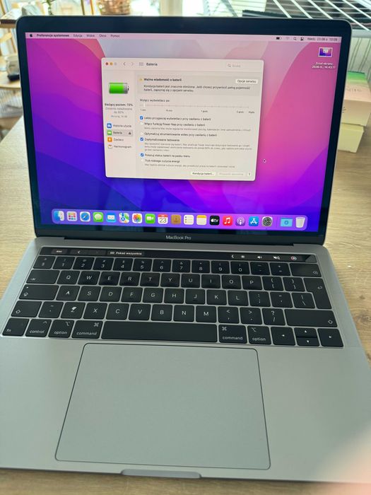 MacBook Pro 13" 2019 (Four Thunderbolt 3), i7 2.8GHz, 16GB RAM, 256GB SSD