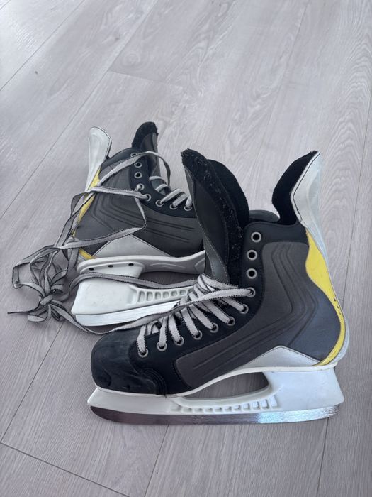 Łyżwy Nike Quest 6