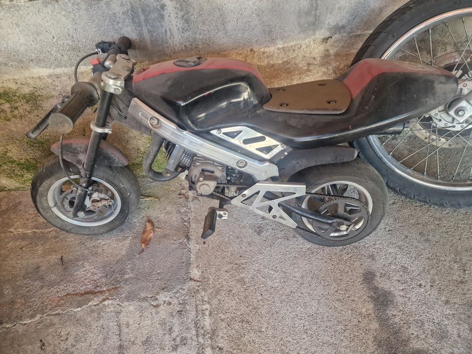 Mini moto a gasolina
