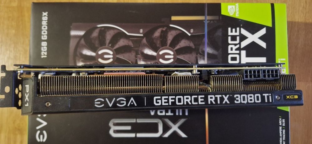 Placa Gráfica EVGA RTX 3080 Ti XC3 Ultra 12GB