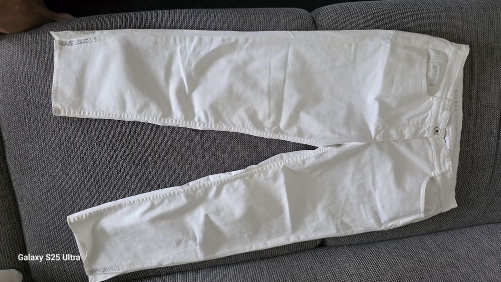 Białe jeansy 7/8 premium BIANCA „Love yourself”, roz. 42 (XL) – Stan idealny!