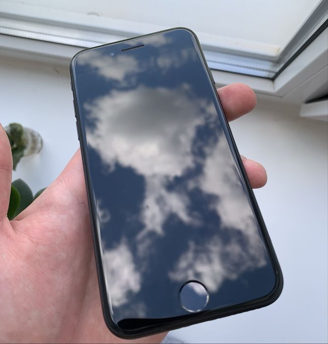 Идеальный Iphone 7 32