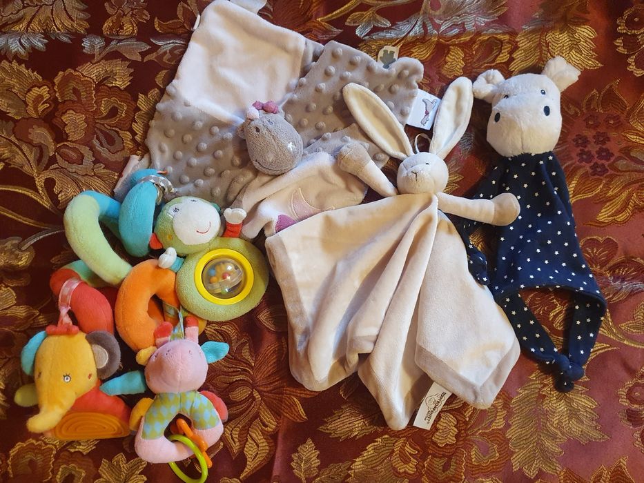 Іграшки для немовлят