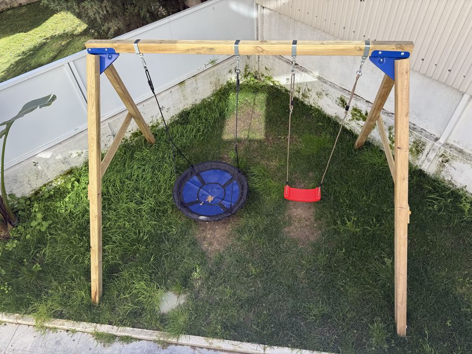 Baloiço de jardim - disponível até 30/03