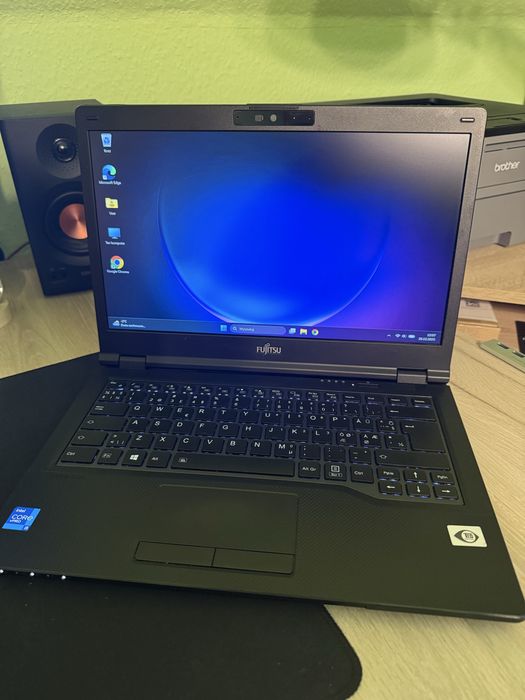 Laptop poleasingowy Fujitsu 14” - intel i5, ssd