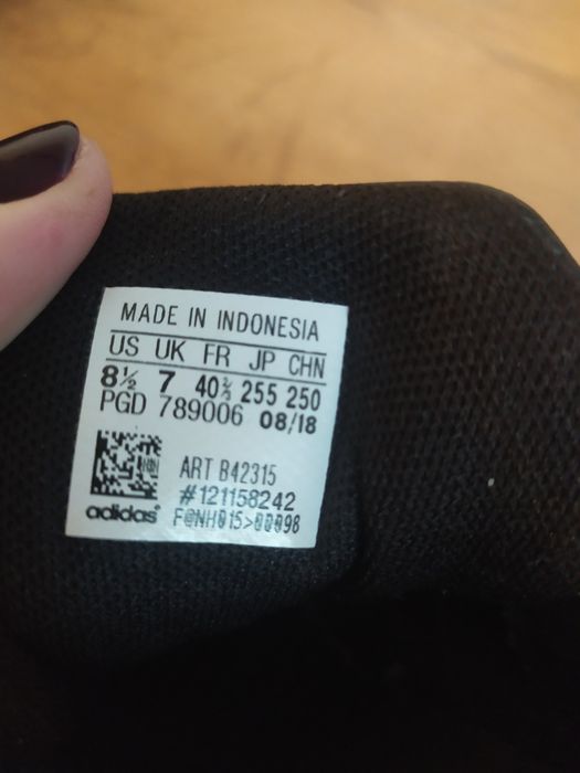 Buty Półbuty sportowe Adidas Nowe 40 damskie