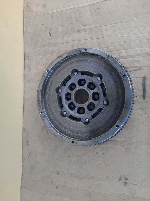 Маховик демпфер щеплення 2.2 Ford Transit Ducato Citroen Jumper Boxer