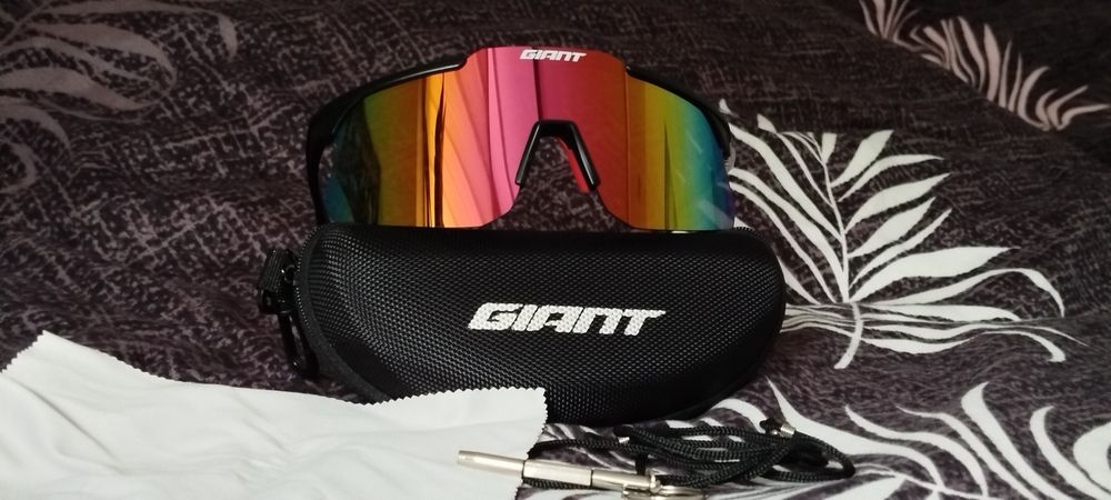 Spolaryzowane okulary przeciwsłoneczne Giant