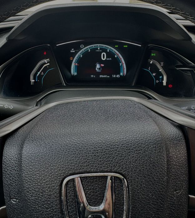 Honda civic 1.0 vtec *full extras*