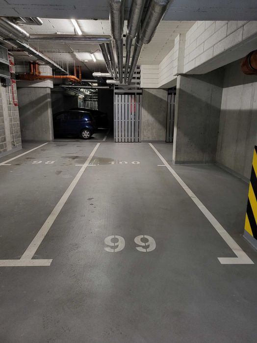 Miejsce parkingowe w garażu podziemnym/ul. Lekka/Bielany