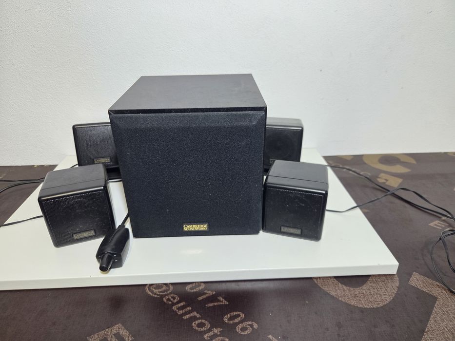Colunas Creative Cambridge SoundWorks FPS1600 4.1 – Sistema Completo Original