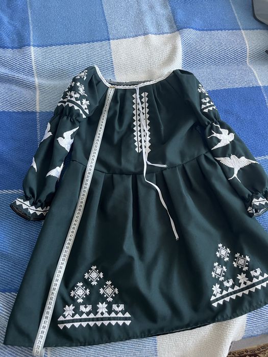 Вишите плаття для дівчинки 140 р.