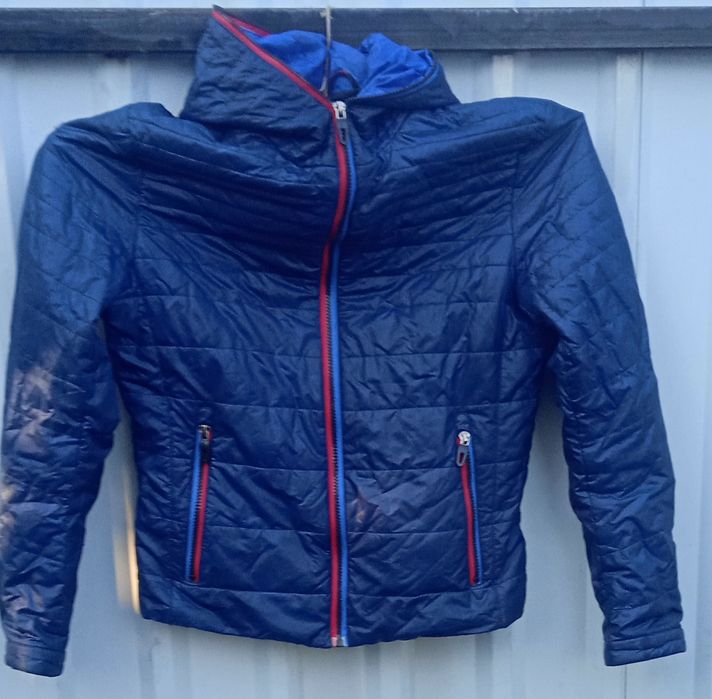 Куртка ветровка на мальчика 12-13 лет