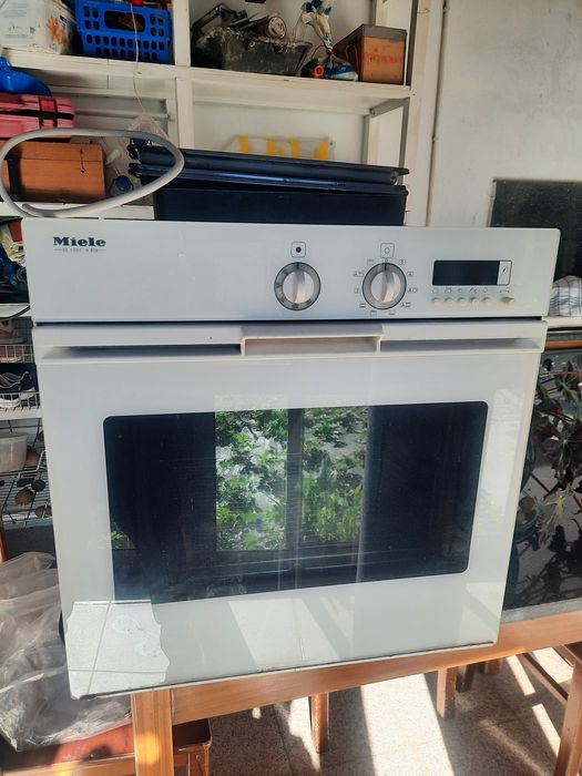 Forno Miele de Luxe H 818