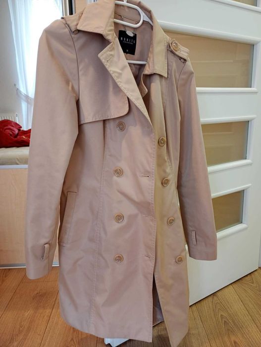 Płaszcz jasny wiosenny/ jesienny