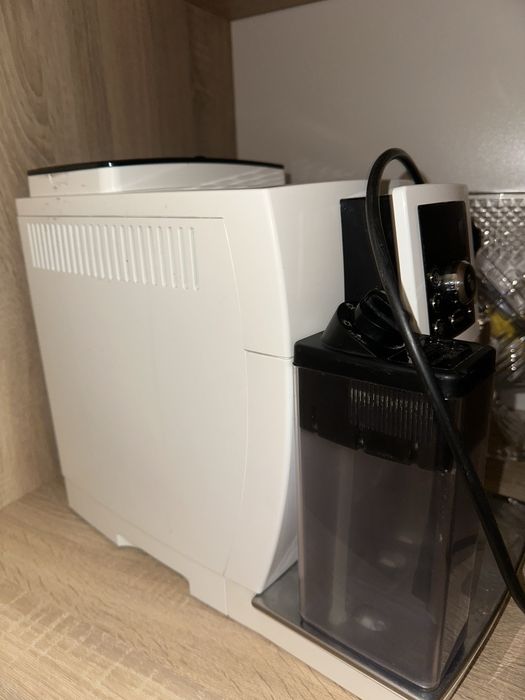 Кавомашина Delongi Cappuccino