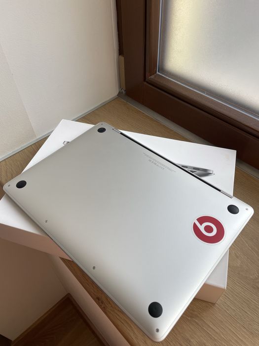 MacBook Pro 13” (2016)