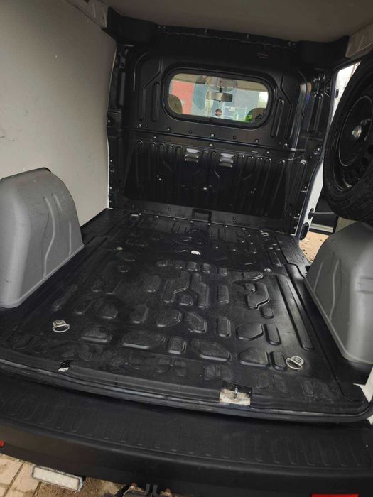 Wynajmę busa Opel Combo Mława