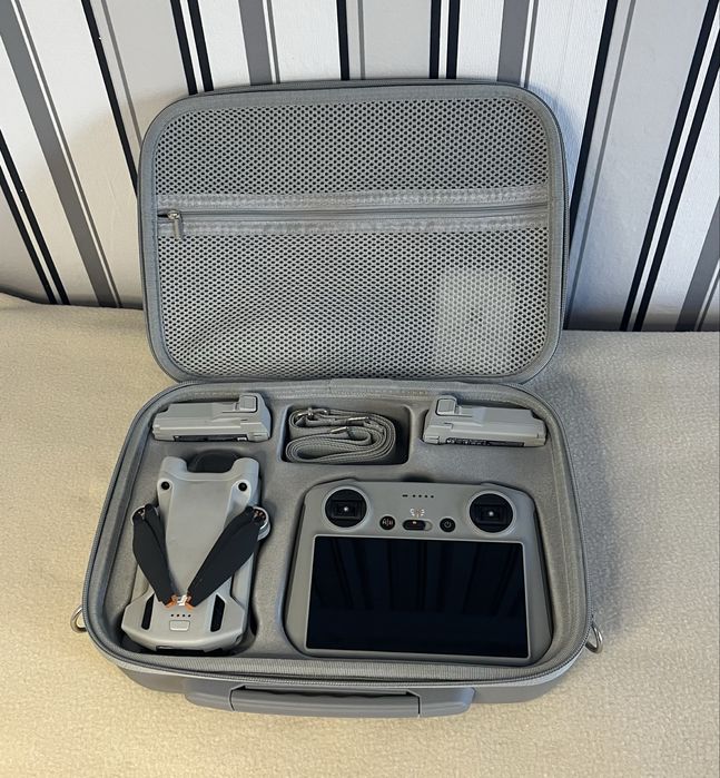 DJI mini 3 Pro в комплекті