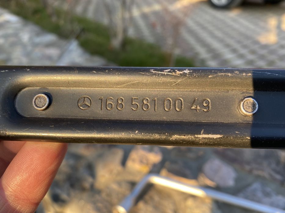 ключ для домкрата Мерседес