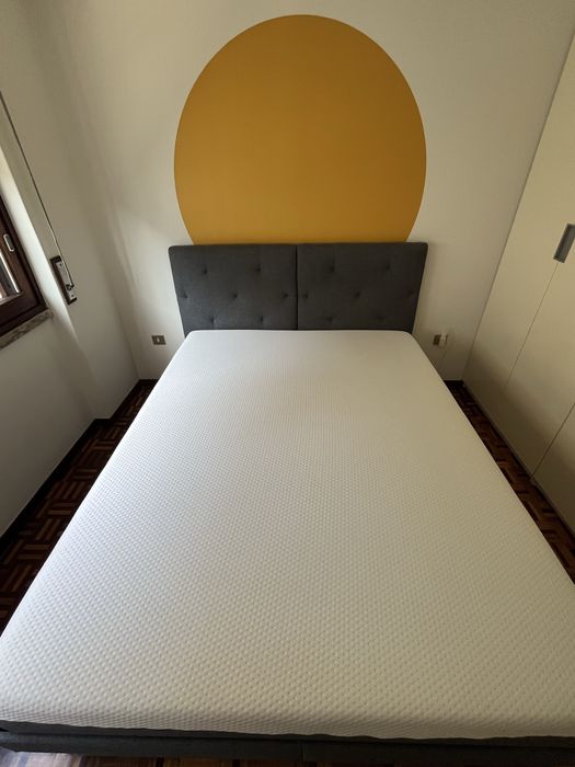 Cama Emma + Colchão Emma Original 160x200 | Estado Impecável
