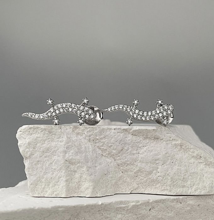 Сережки-кафи Ящірка зі срібла з фіанітами