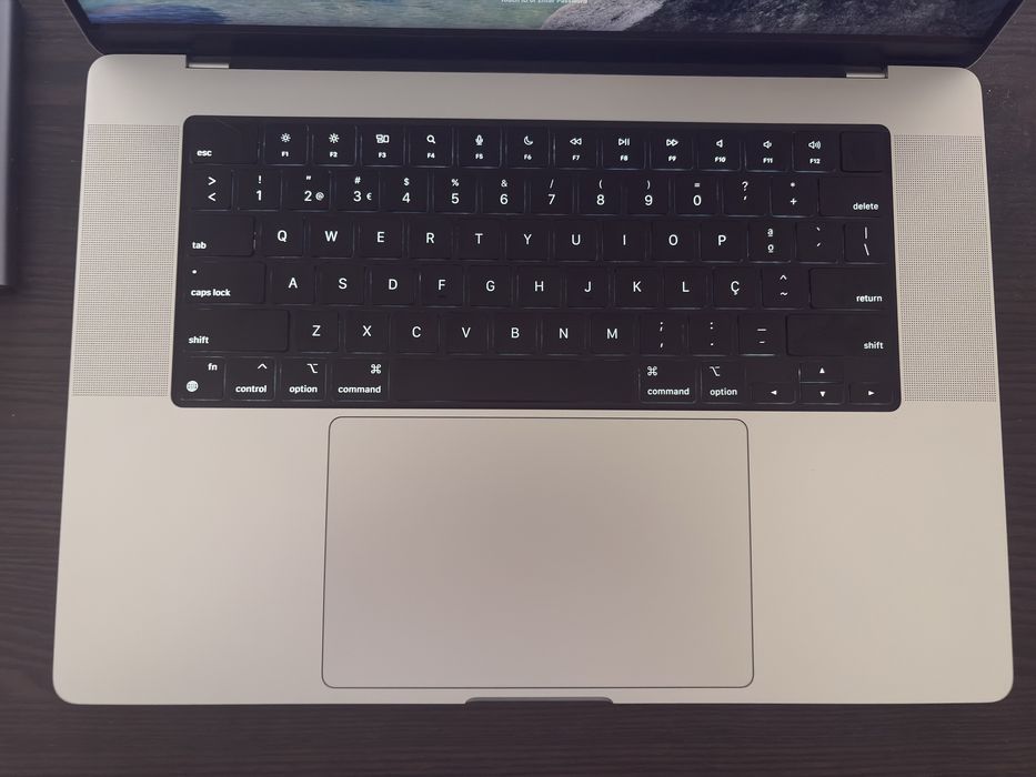 Macbook Pro - M1 Pro garantia 3.5 anos + magic mouse