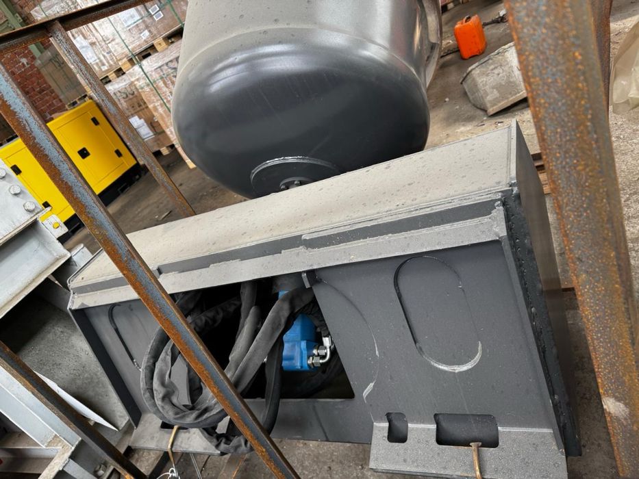 Мульчер, косилка, віброкаток, щітка, бетономішалка для Bobcat з ПДВ