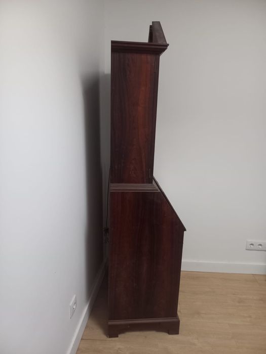 Movel com escrivaninha