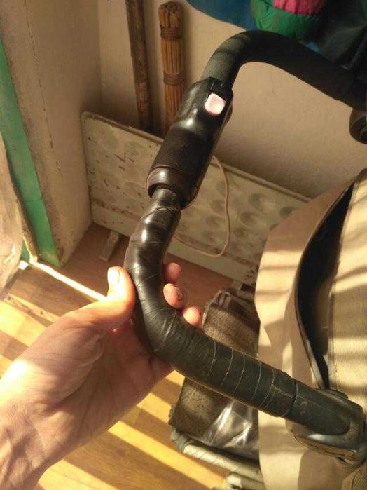 продам коляску Chicco Pony XS