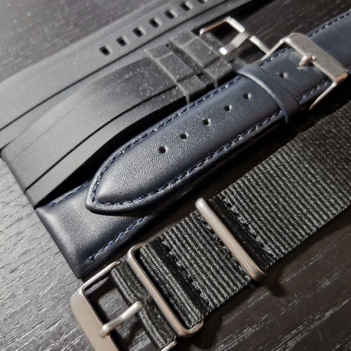 Braceletes relógio novas 22mm 24mm