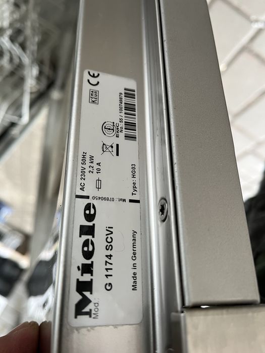 Посудомийна машина Miele G1174 Шир 4»60 см.Стан ідеальний