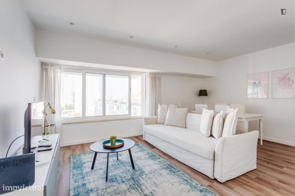 Apartamento com 1 quartos - localizado em Sete Rios Lisbon