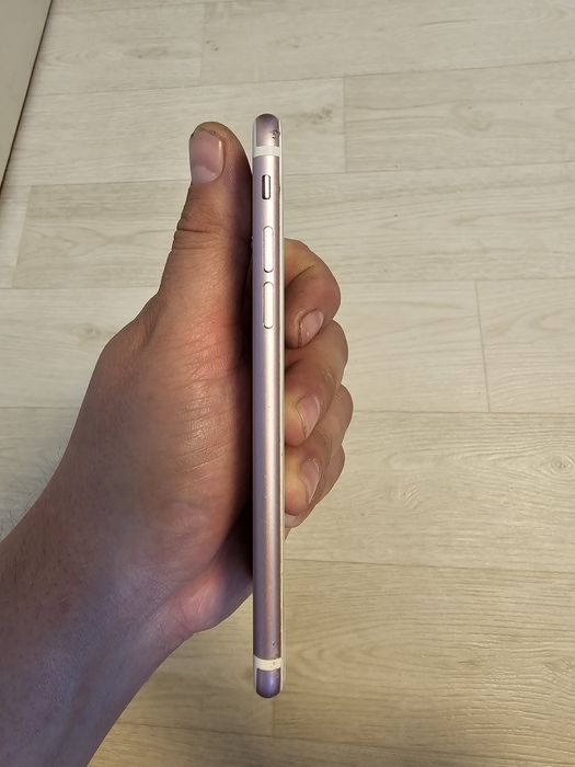 Продам Iphone 7 / Айфон 7 А1778
