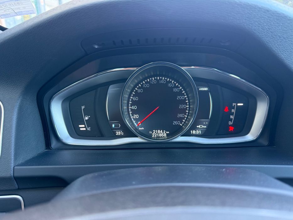 Volvo V60 plug-in/ diesel Rdesing