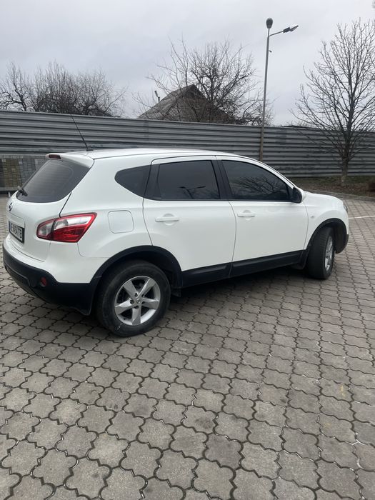 Продам Nissan Qashqai.