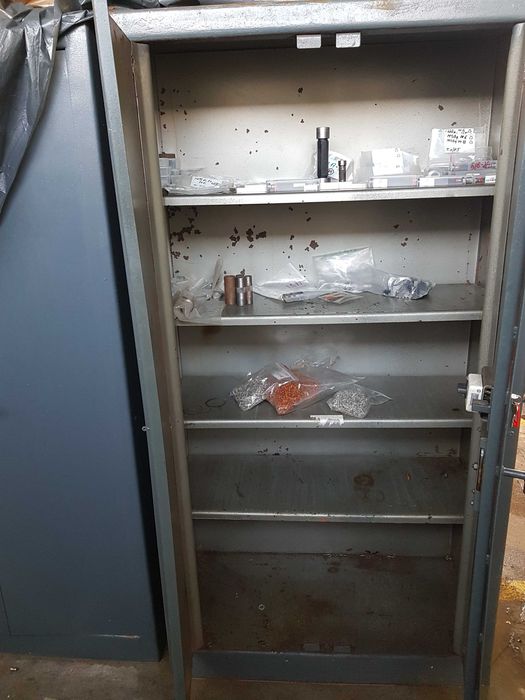 Szafa metalowa solidna - duża 180 x 95 x 45