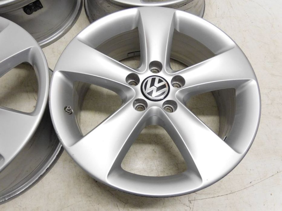 Felgi 17 VW Caddy T4 Passat Touran Tiguan Sirocco Sharan Audi Skoda Sea